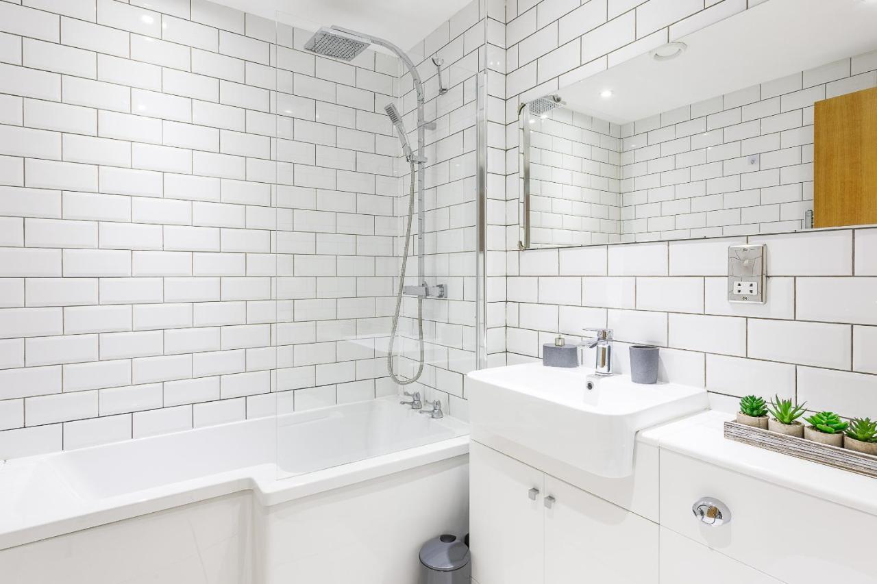 Boutique Quayside Apartment - Free Parking Ньюкасл-апон-Тайн Экстерьер фото